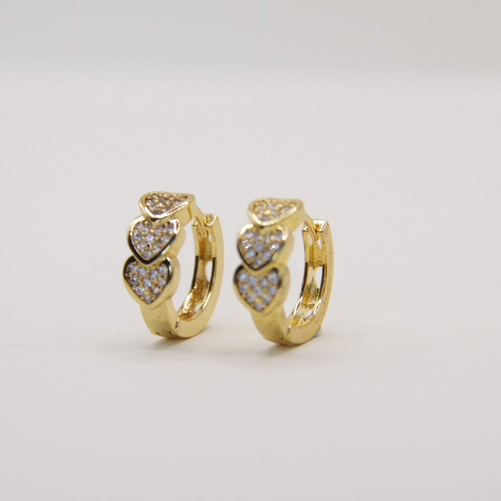 18k Gold plated triple heart oorbellen