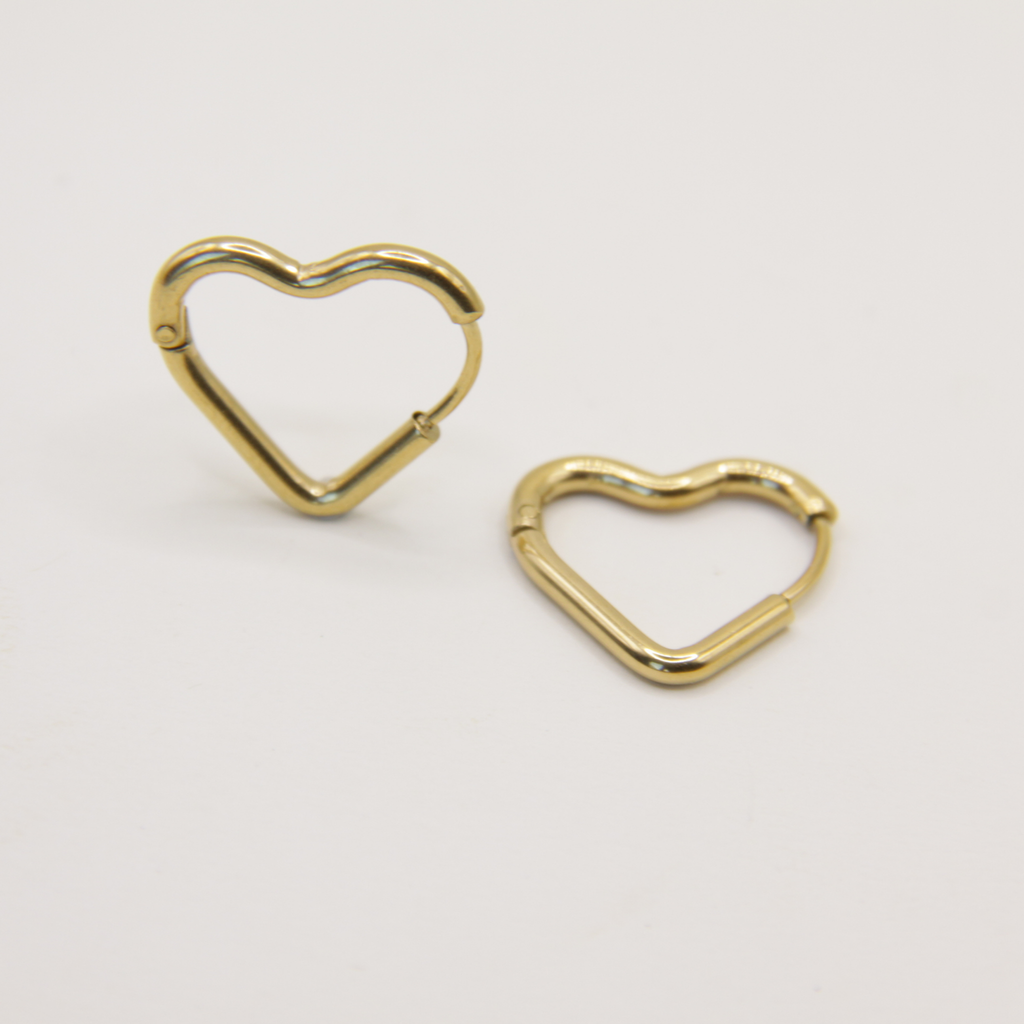 18k Gold plated small heart oorbellen