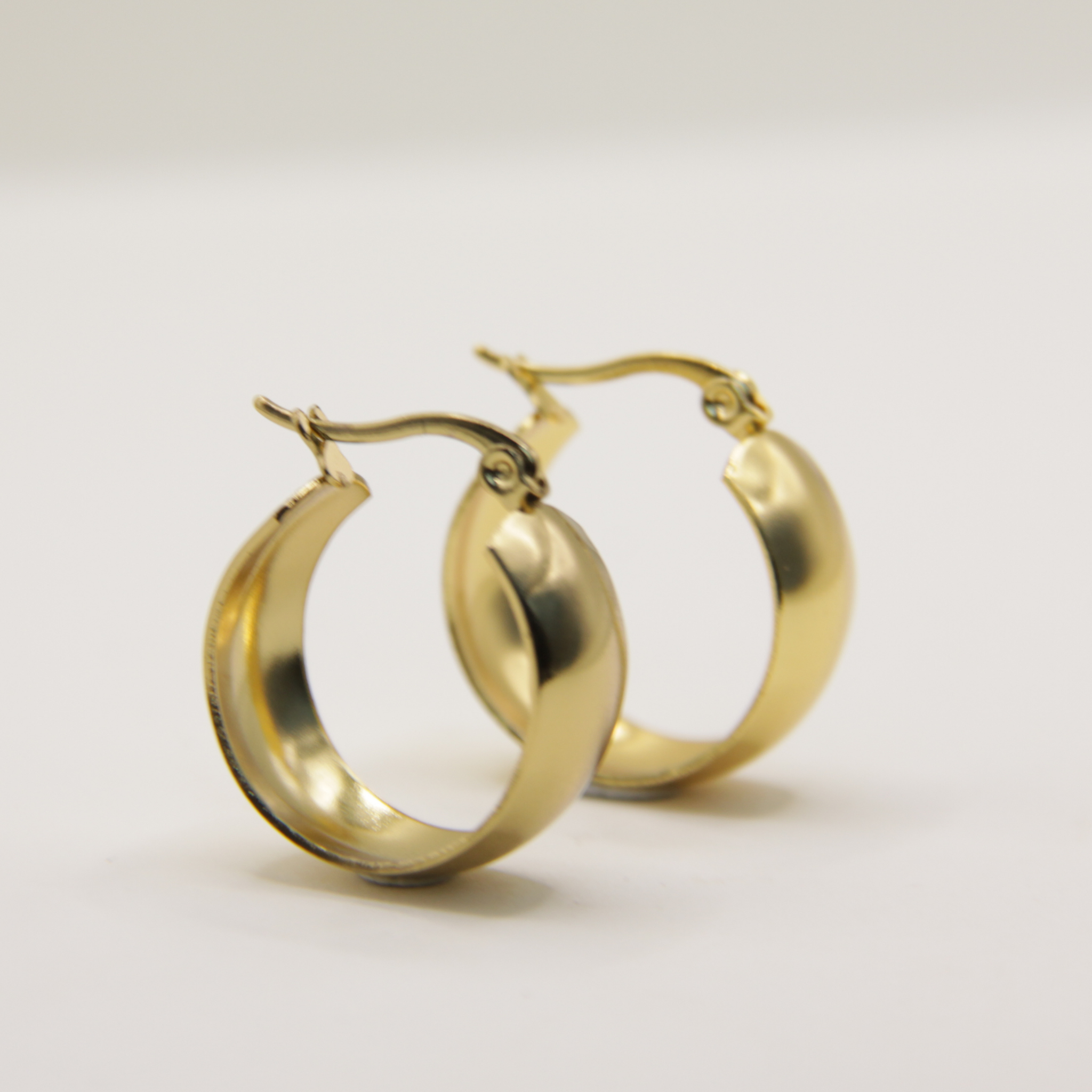 18k Gold plated small chunky earrings