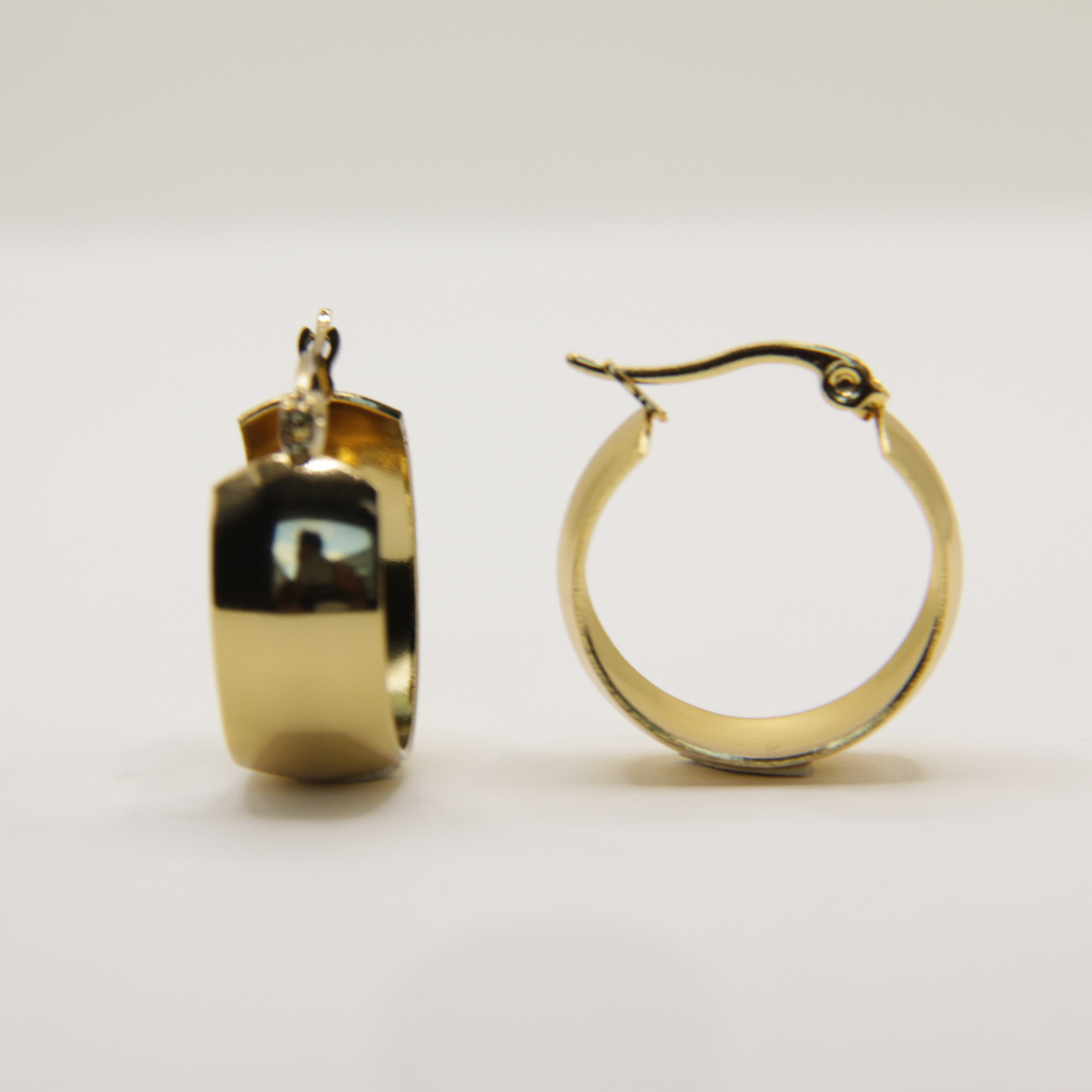 18k Gold plated small chunky earrings