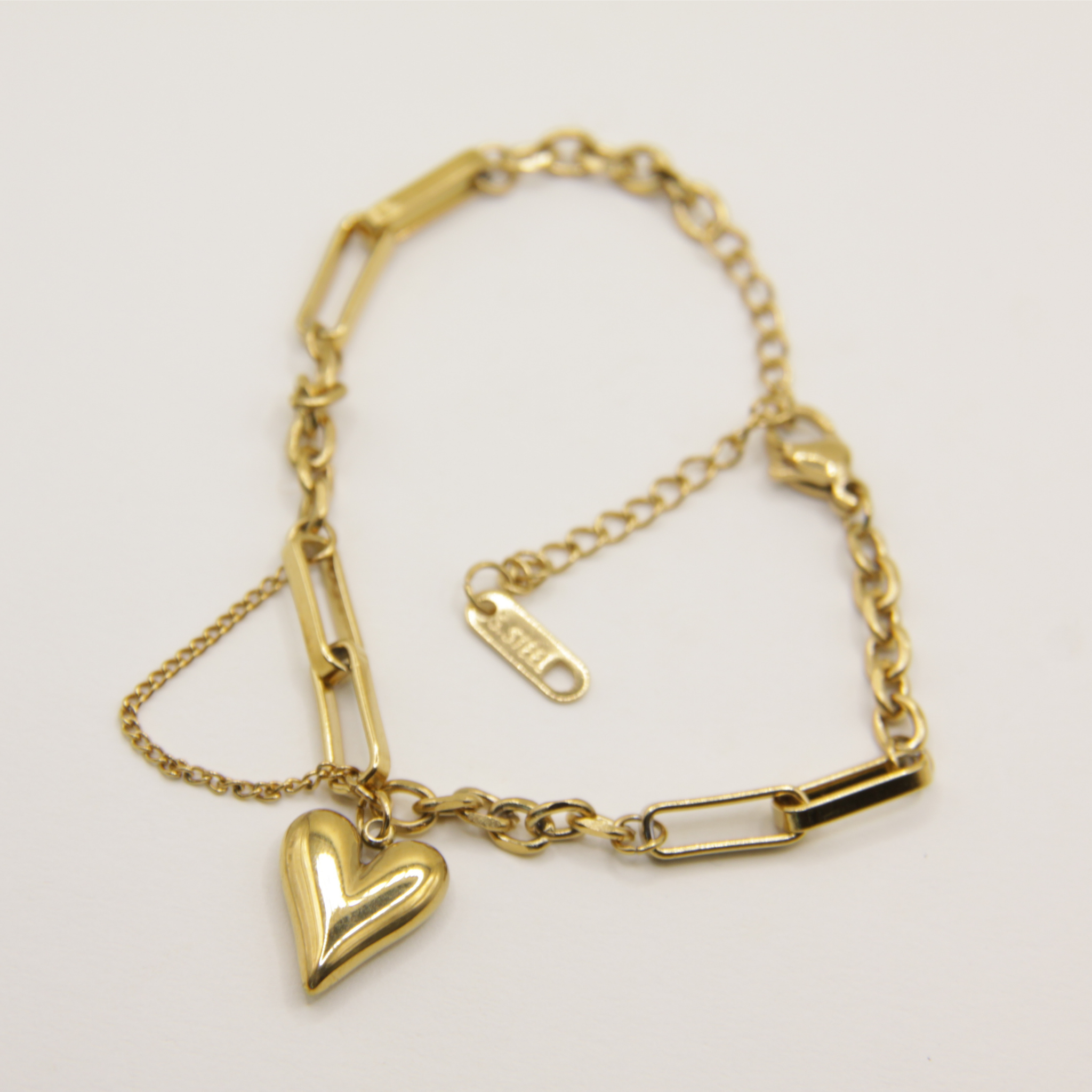 18k Gold plated heart bracelet
