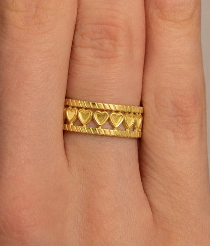 18k Gold plated heartline ring