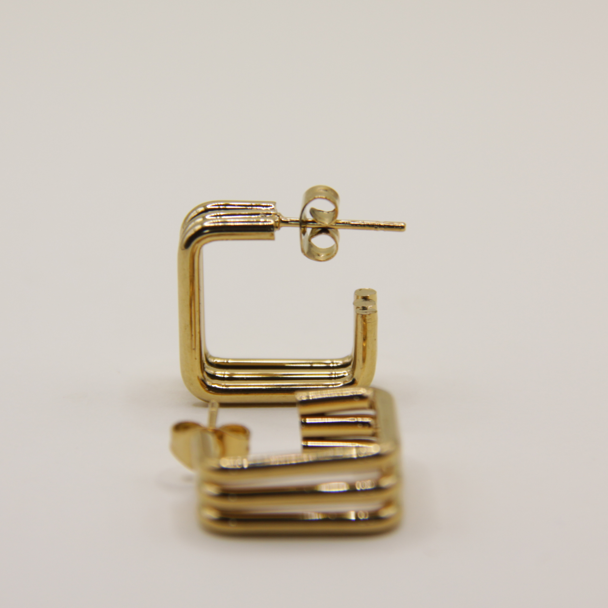 18k Gold plated triple square oorbellen