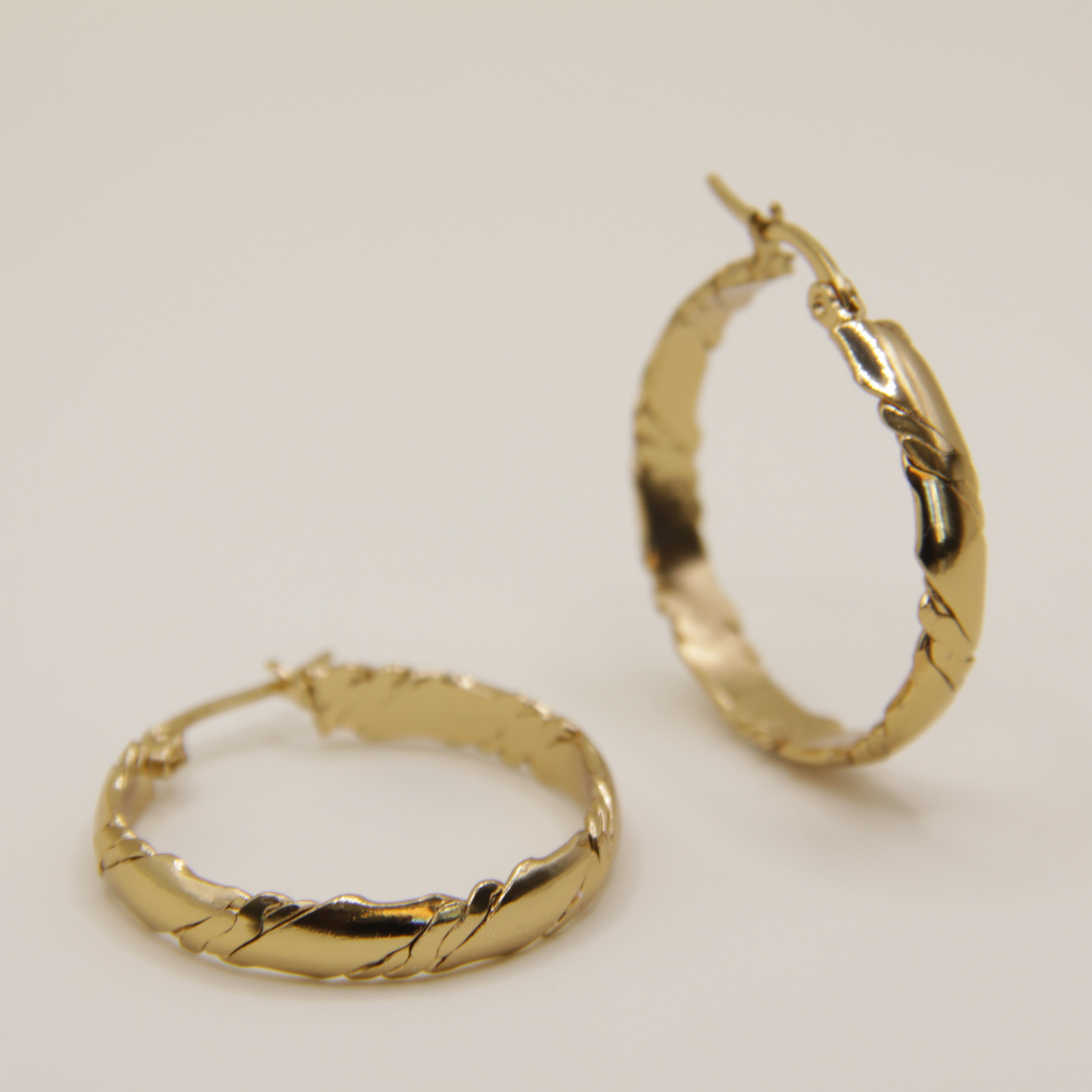 18k Gold plated slim flat hoops