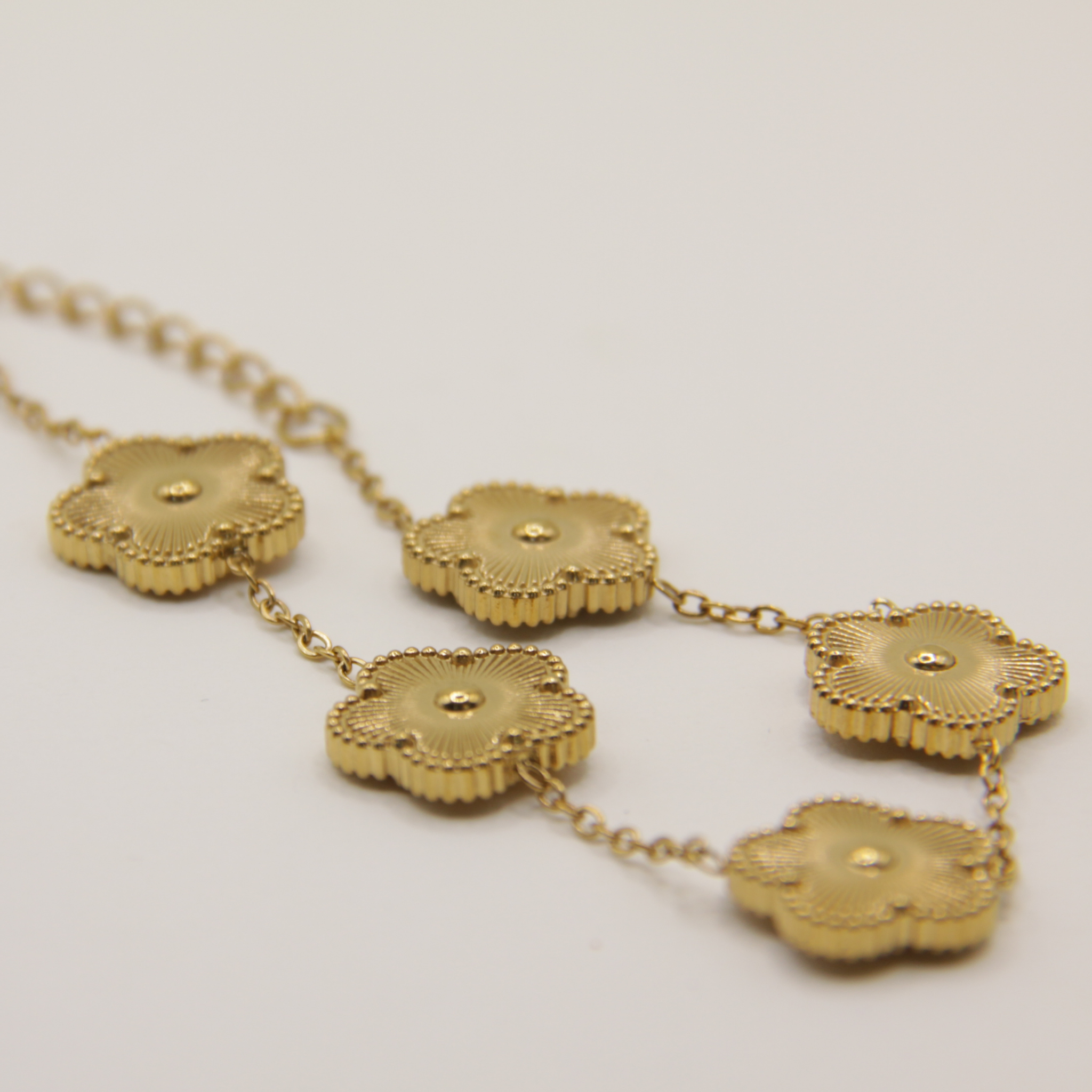 18k Gold plated flower bracelet