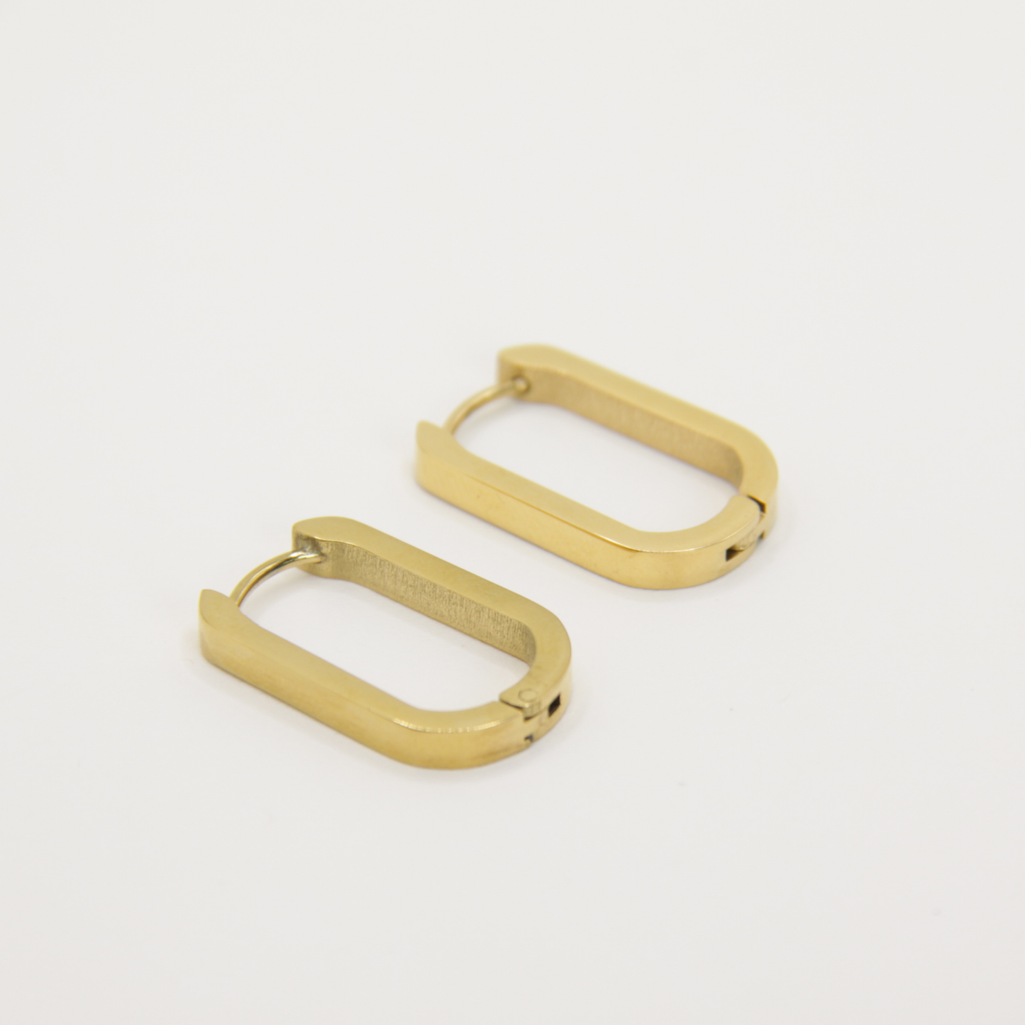 18k Gold plated oval earrings