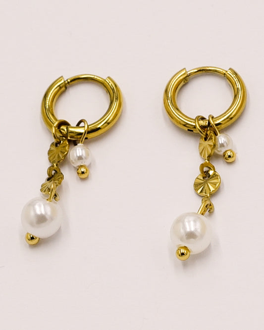 18k Gold plated pearl earrings