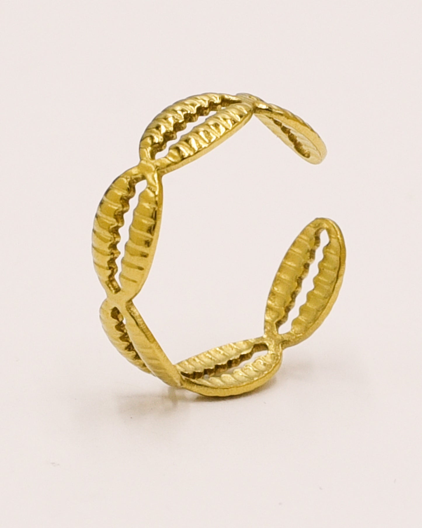 18k Gold plated seashell ring