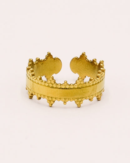 18k Gold plated queen ring
