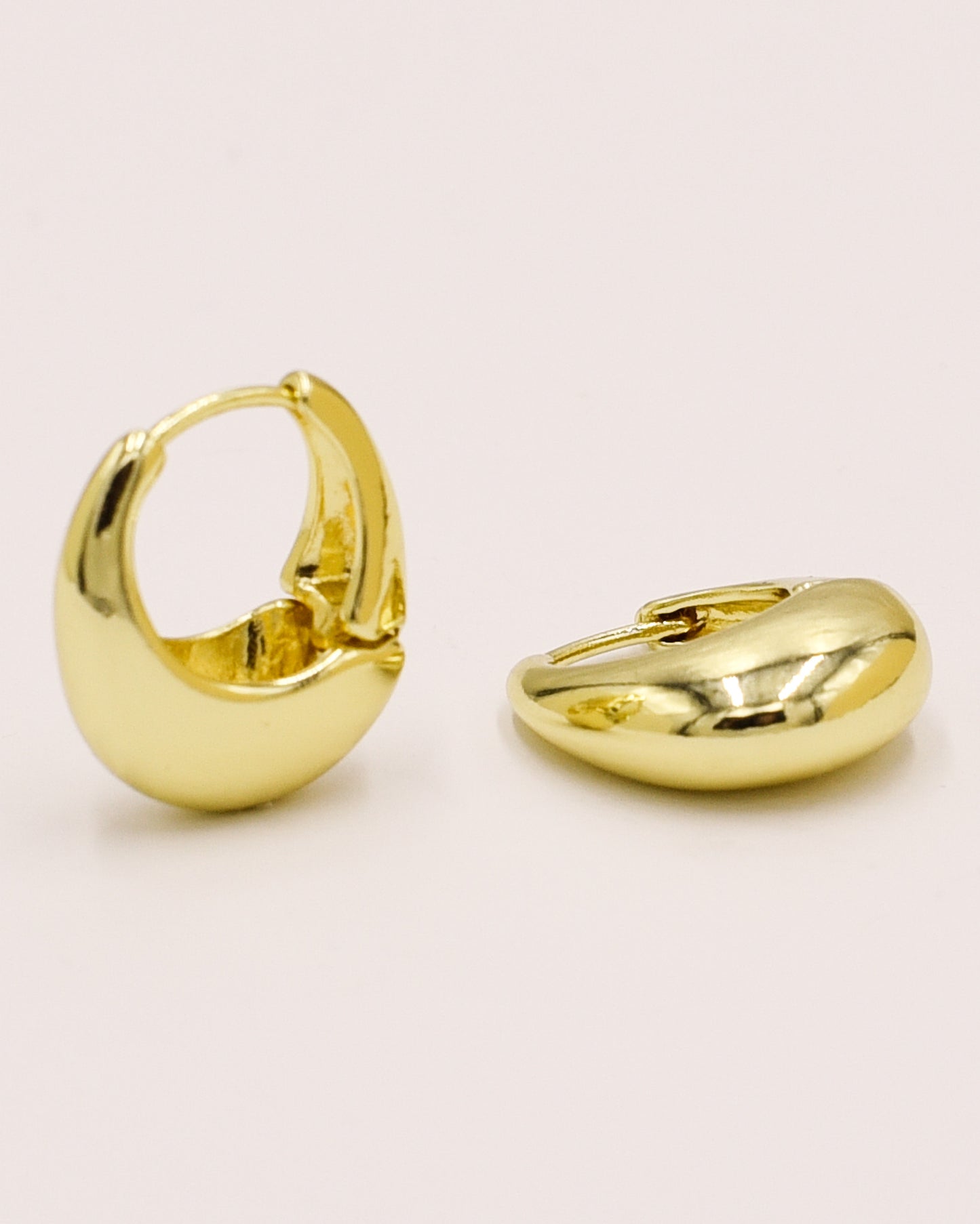 18k Gold plated small oval earrings