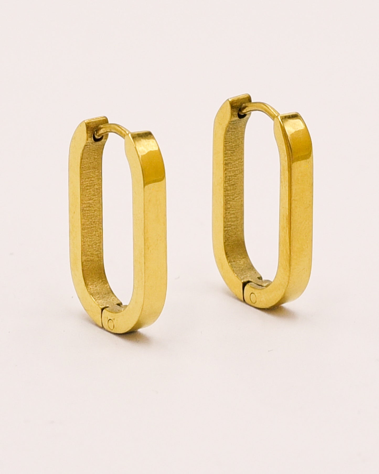 18k Gold plated oval earrings