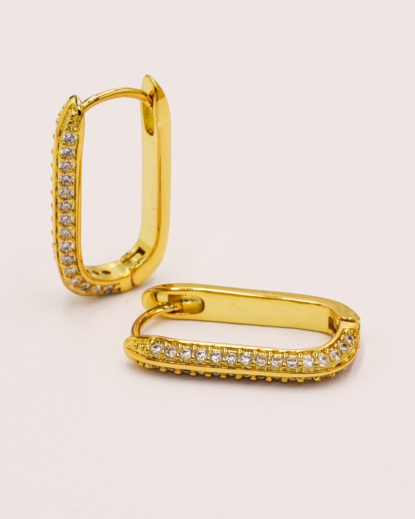 18k Gold plated zirkonia oval earrings
