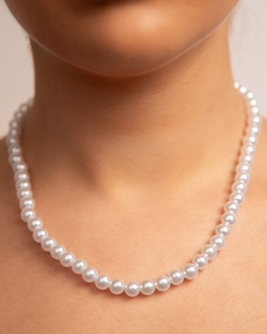 Pearl necklace