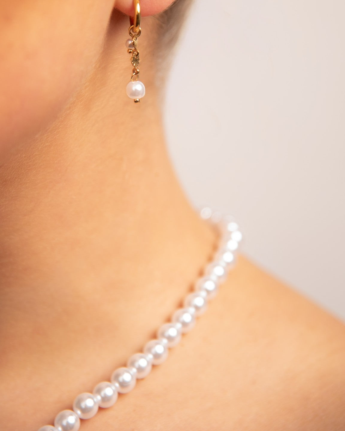 Pearl necklace